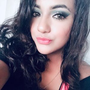 Meet your Posher, Marycruz